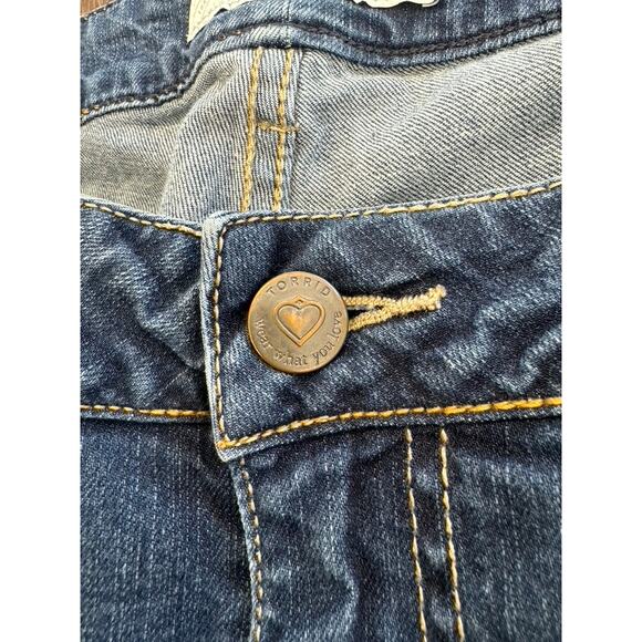 "TORRID" Womens Jeans, Size 18, Skinny, 38" L, 24" Inseam, 20.5" Waist - Picture 5 of 11